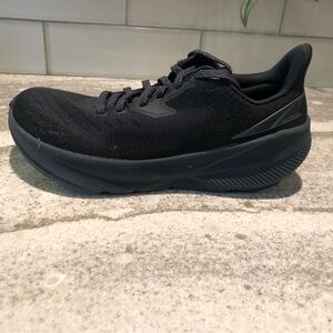 Altra experience Flow Black Athletic Shoes